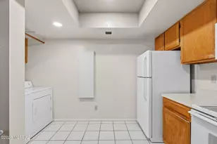 4273 N River Grove Cir, Tucson, AZ 85719 - Photo 9