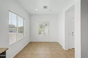 21626 E Frontier Rd, Red Rock, AZ 85145 - Photo 9