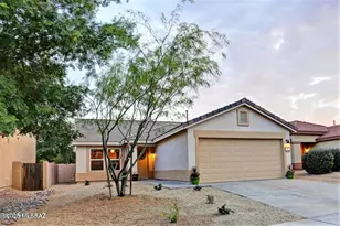727 W Buffalo Grass Dr, Oro Valley, AZ 85755 - Photo 3