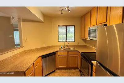 5751 N Kolb Road #11102, Tucson, AZ 85750 - Photo 9