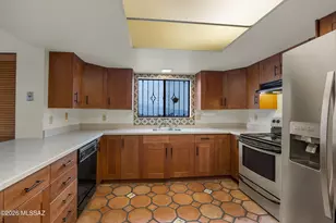 7526 N Desert Tree Dr, Tucson, AZ 85704 - Photo 15