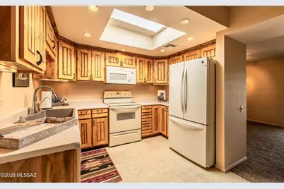 825 W Bella Vista Drive, Green Valley, AZ 85614 - Photo 5
