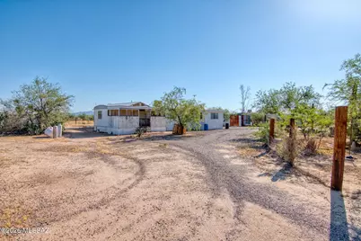8695 S Taylor Lane, Tucson, AZ 85736 - Photo 9