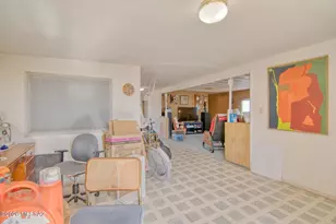 8695 S Taylor Ln, Tucson, AZ 85736 - Photo 19