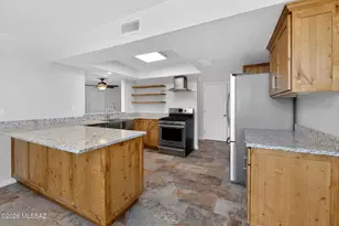 2175 W Rainbow Ridge Rd, Tucson, AZ 85745 - Photo 5