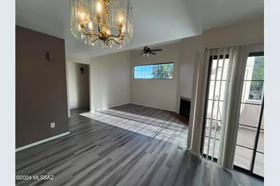 4285 N River Grove Circle #215, Tucson, AZ 85719 - Photo 5