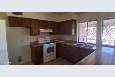 7281 E Clayridge Drive, Tucson, AZ 85750 - Photo 7