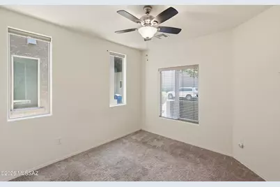 4162 N Thurston Lane #100, Tucson, AZ 85705 - Photo 19