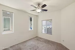 4162 N Thurston Ln, Tucson, AZ 85705 - Photo 19