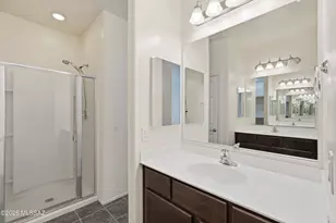 4162 N Thurston Ln, Tucson, AZ 85705 - Photo 17