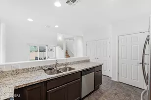 4162 N Thurston Ln, Tucson, AZ 85705 - Photo 9