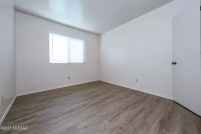 312 E 24th Street #3, Tucson, AZ 85713 - Photo 11