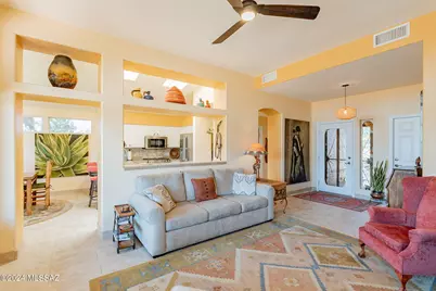2180 E Jonquil Street, Oro Valley, AZ 85755 - Photo 9