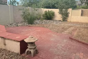 321 E Fieldcrest Ln, Tucson, AZ 85737 - Photo 9