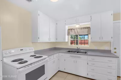 945 E Prince Road, Tucson, AZ 85719 - Photo 9