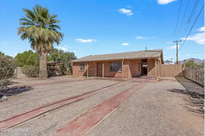 945 E Prince Road, Tucson, AZ 85719 - Photo 1