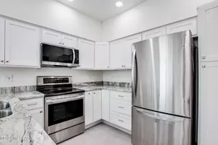 3151 N Tamarisk Ln, Tucson, AZ 85712 - Photo 21