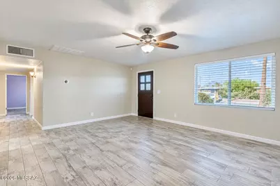 6552 E Calle Mercurio, Tucson, AZ 85710 - Photo 7
