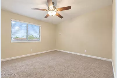 6552 E Calle Mercurio, Tucson, AZ 85710 - Photo 9