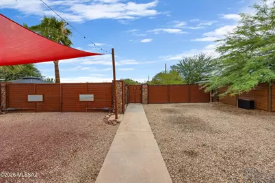 2556 E Linden Street, Tucson, AZ 85716 - Photo 13