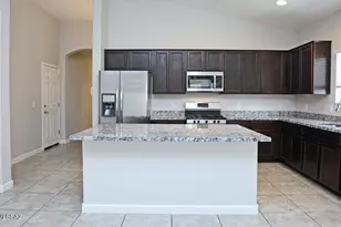 9073 W Birchover Dr, Marana, AZ 85653 - Photo 9