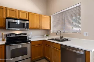 9025 N Clover Way, Tucson, AZ 85743 - Photo 7