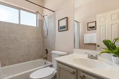 9025 N Clover Way, Tucson, AZ 85743 - Photo 21