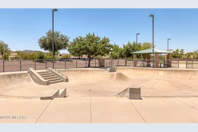 9025 N Clover Way, Tucson, AZ 85743 - Photo 39