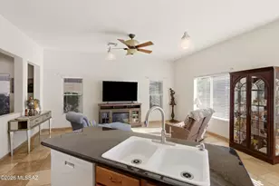 13489 N Holly Grape Dr, Marana, AZ 85658 - Photo 17
