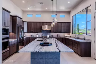 12420 N Carpas Wash Dr, Marana, AZ 85658 - Photo 19