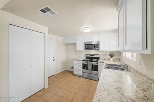 2520 W Vereda Felicidad, Tucson, AZ 85746 - Photo 13