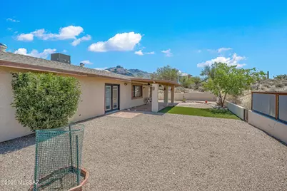 6902 N Camino De Las Candelas, Tucson, AZ 85718 - Photo 33