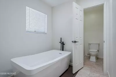 6902 N Camino De Las Candelas, Tucson, AZ 85718 - Photo 25