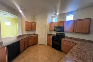 224 E Camino Del Pinsapo, Sahuarita, AZ 85629 - Photo 9