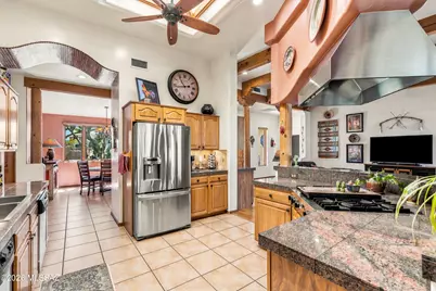 1488 S Walnut Spring Place, Green Valley, AZ 85614 - Photo 13