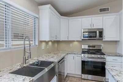 7101 W Amarante Drive, Tucson, AZ 85743 - Photo 15