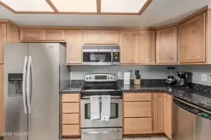 4279 N River Grove Cir, Tucson, AZ 85719 - Photo 9