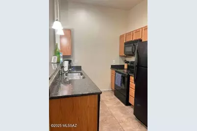 2026 E River Road #204, Tucson, AZ 85718 - Photo 5