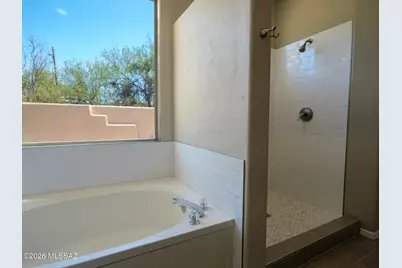 2430 N Quesnel Loop, Tucson, AZ 85715 - Photo 11