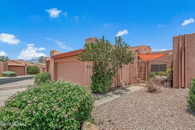 1878 N La Rienda Avenue, Tucson, AZ 85715 - Photo 3