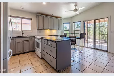 5361 W Wood Owl Drive, Tucson, AZ 85742 - Photo 7