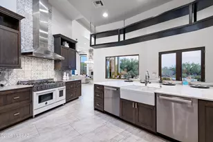 7993 N Pima Village Ct, Tucson, AZ 85718 - Photo 11