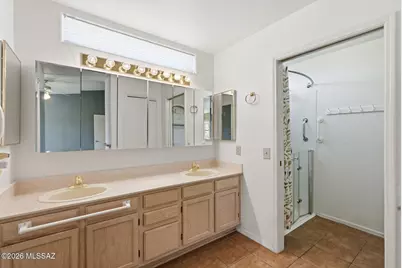 1505 W Belfry Court, Green Valley, AZ 85622 - Photo 17