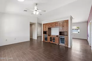 1505 W Belfry Ct, Green Valley, AZ 85622 - Photo 7