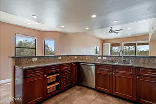 10270 E Glenn St, Tucson, AZ 85749 - Photo 19