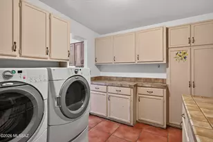 1330 W San Lucas Dr, Tucson, AZ 85704 - Photo 29