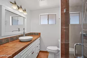 1330 W San Lucas Dr, Tucson, AZ 85704 - Photo 23