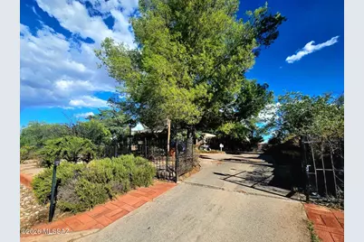 1647 W Meadow Hills Drive, Nogales, AZ 85621 - Photo 17