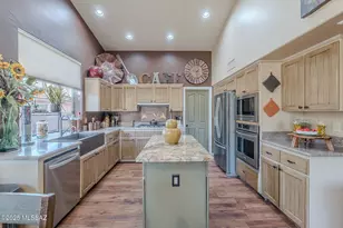 37547 S Canyon Side Dr, Saddlebrooke, AZ 85739 - Photo 15