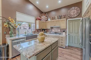 37547 S Canyon Side Dr, Saddlebrooke, AZ 85739 - Photo 17
